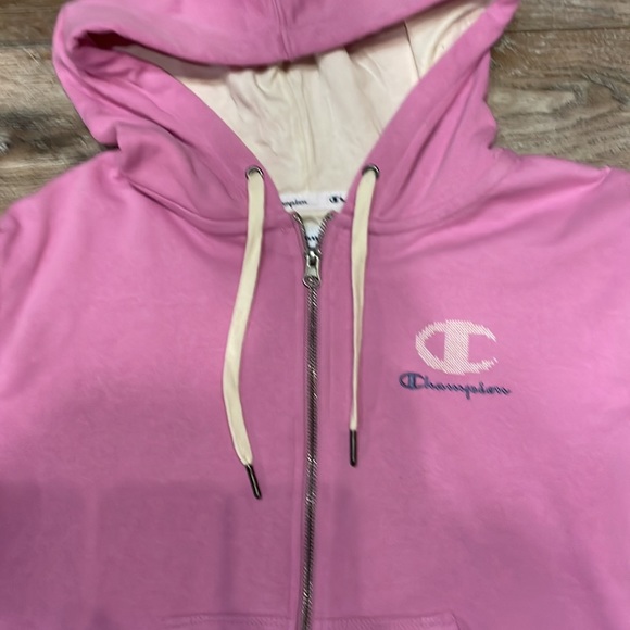 Champion Tops - NWOT champion zipper hoodie